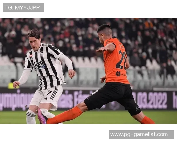 意甲焦点战尤文图斯大胜阿森纳争议判罚引发全场热议