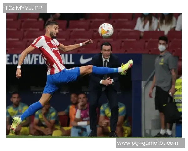 国王杯精彩对决马竞与巴萨战成平局乌龙球引发全场狂欢与十大进球回顾 国王杯精彩对决马竞与巴萨战成平局乌龙球引发全场狂欢与十大进球回顾